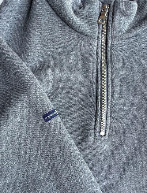 クラシックロゴスタンドジップ  ブランドのドッグデプト/DOG DEPT