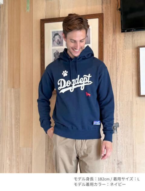 スポーツロゴパーカー  ブランドのドッグデプト/DOG DEPT