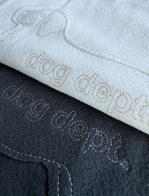 ドッグアップリTシャツ  ブランドのドッグデプト/DOG DEPT
