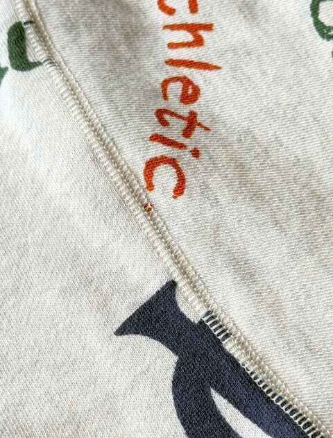 HELLO.MAX総柄ロゴクルー   ブランドのドッグデプト/DOG DEPT