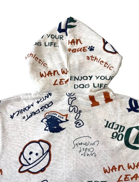 HELLO.MAX総柄ロゴジップパーカー ブランドのドッグデプト/DOG DEPT