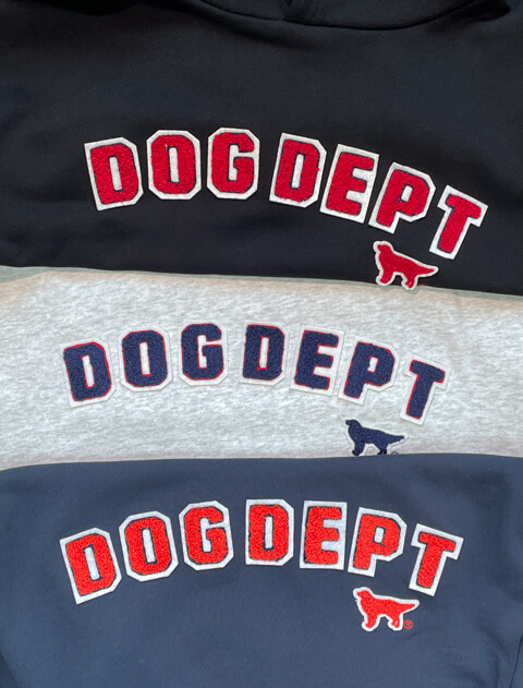 サガラ刺繍スウェットパーカー   ブランドのドッグデプト/DOG DEPT