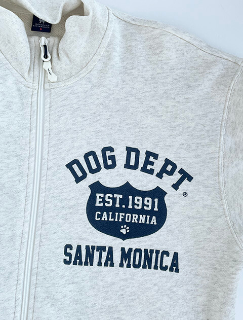 カレッジモチーフスタンドフルジップ   ブランドのドッグデプト/DOG DEPT