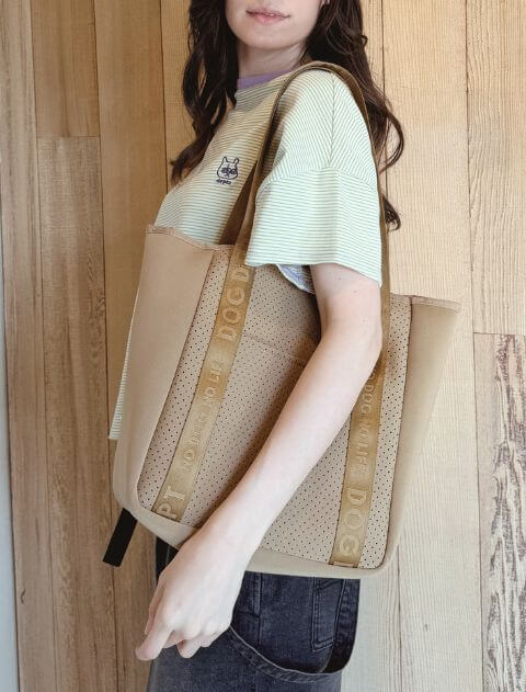 ブランドのドッグデプト/DOG DEPT ネオプレントートバッグ　バッグパーテーション付き