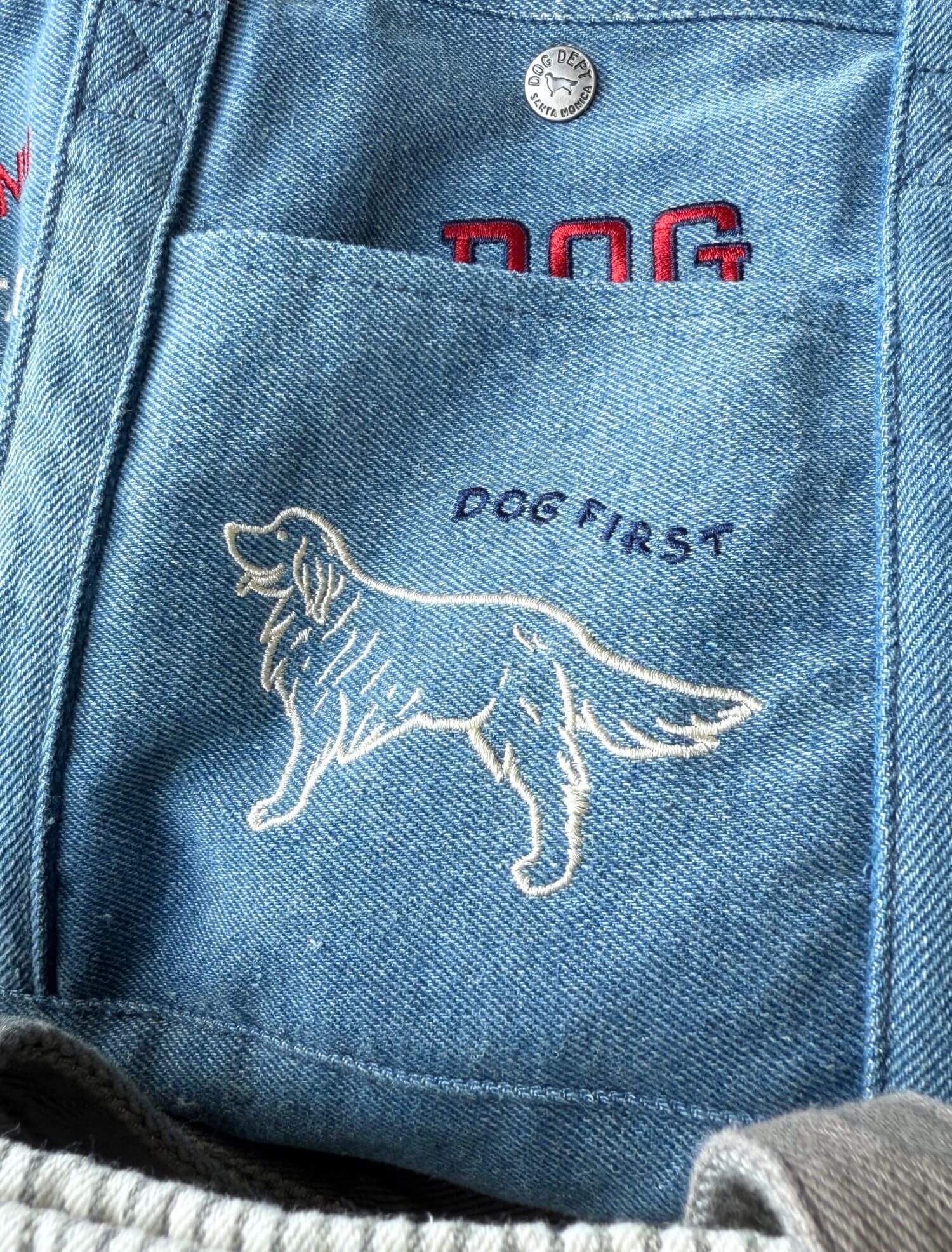 ブランドのドッグデプト/DOG DEPT デニムグラフィティ刺繍バッグ