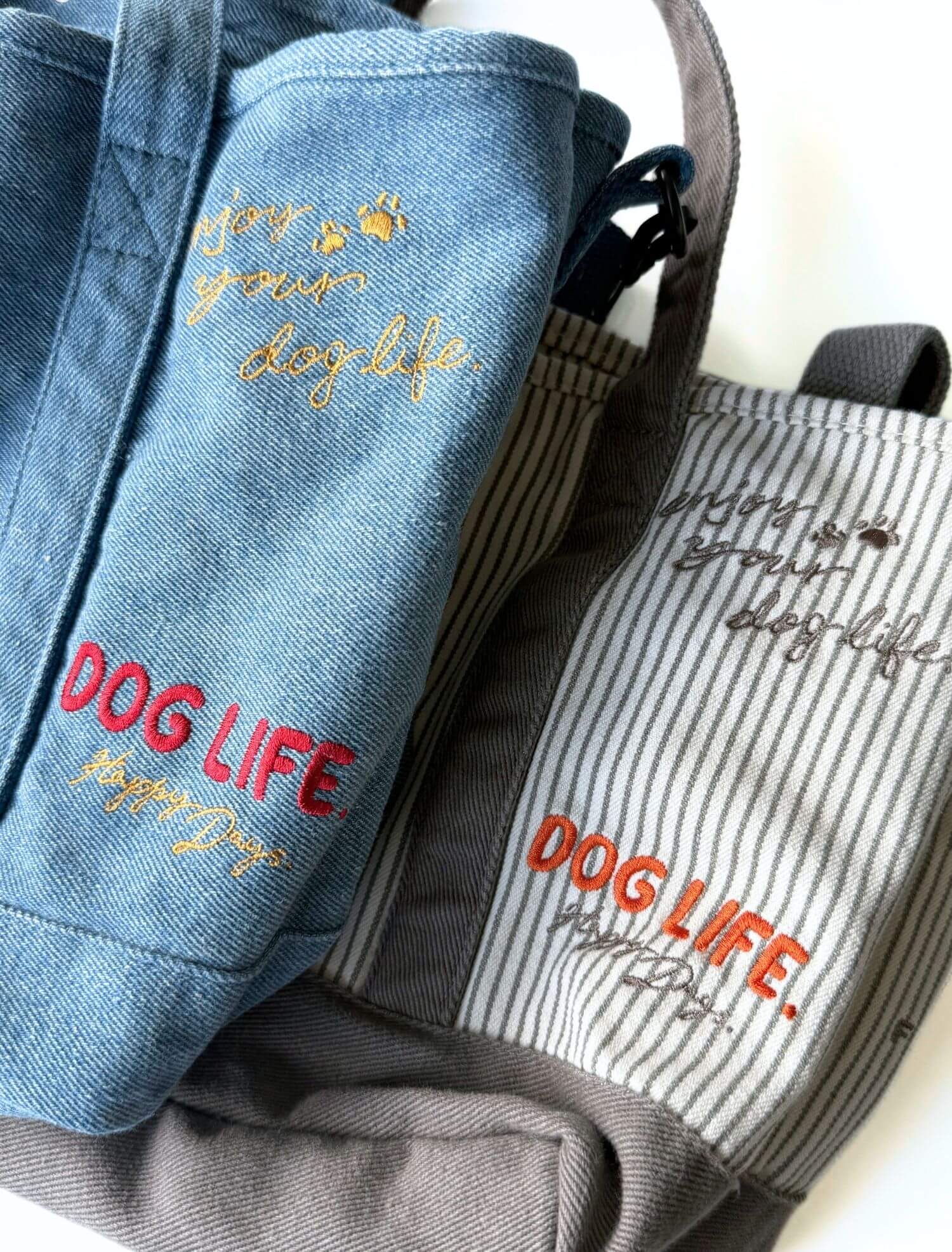 ブランドのドッグデプト/DOG DEPT デニムグラフィティ刺繍バッグ