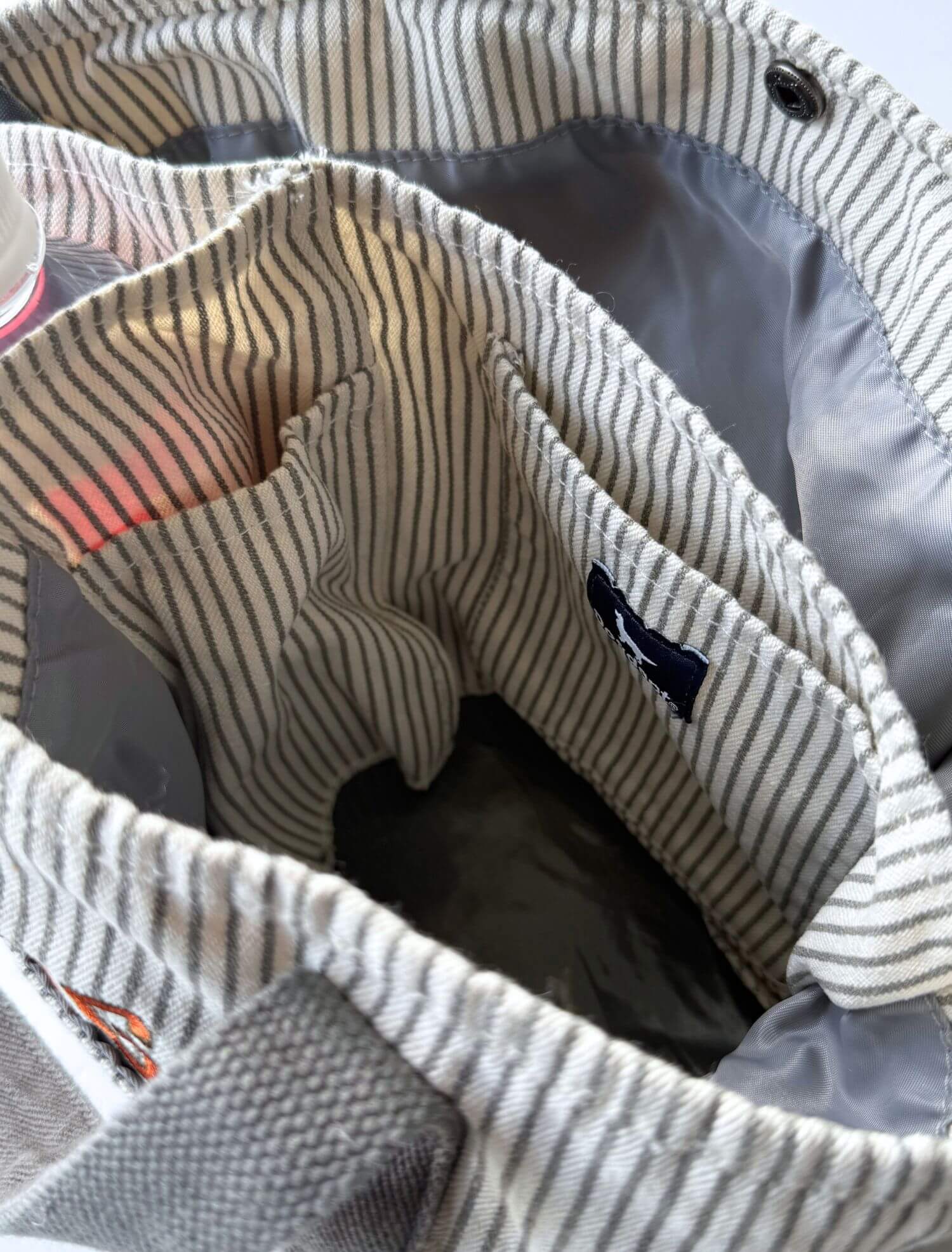 ブランドのドッグデプト/DOG DEPT デニムグラフィティ刺繍バッグ