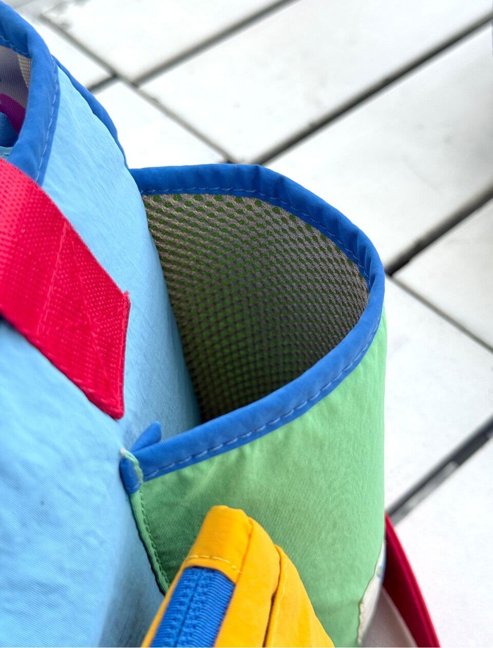 ブランドのドッグデプト/DOG DEPT マルチカラー　マナーポーチ付きお散歩バッグ