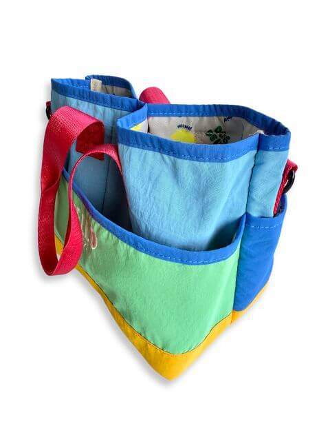 ブランドのドッグデプト/DOG DEPT マルチカラー　コンパクトお散歩バッグ