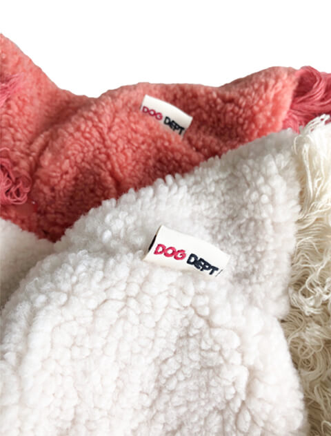 フリンジマント犬服ブランドのドッグデプト/DOG DEPT