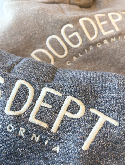 ラメ裏毛パーカーワンピ 犬服ブランドのドッグデプト/DOG DEPT