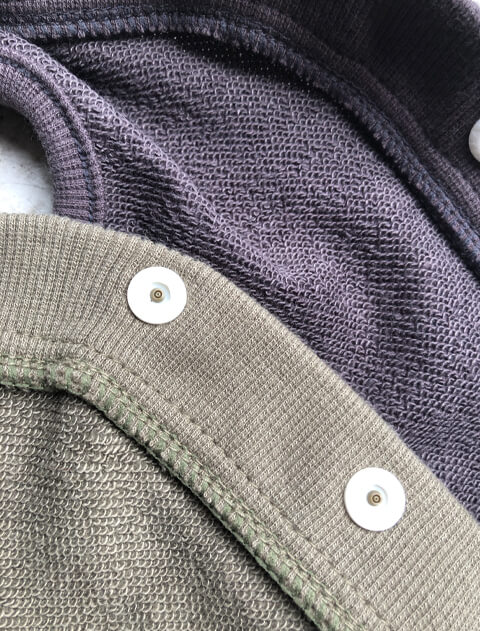 背中ボタンスウェットベスト 犬服ブランドのドッグデプト/DOG DEPT