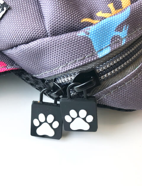 DOG GOODS】ダイナソーリュック