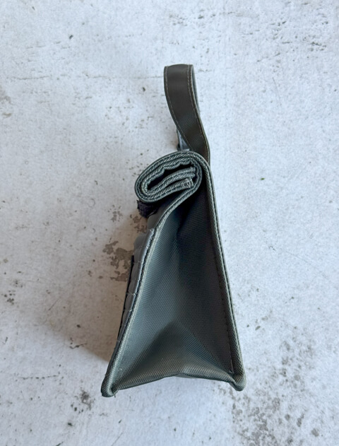 ポリ×PU 切り替えマナーポーチ ブランドのドッグデプト/DOG DEPT