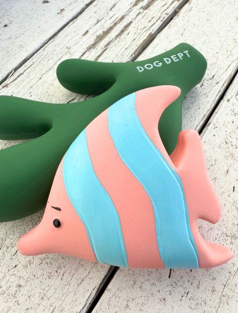 魚とわかめのラテックス ブランドのドッグデプト/DOG DEPT