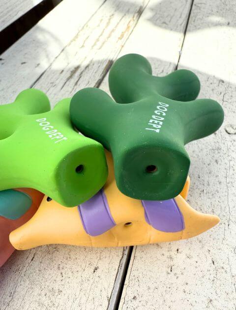 魚とわかめのラテックス ブランドのドッグデプト/DOG DEPT