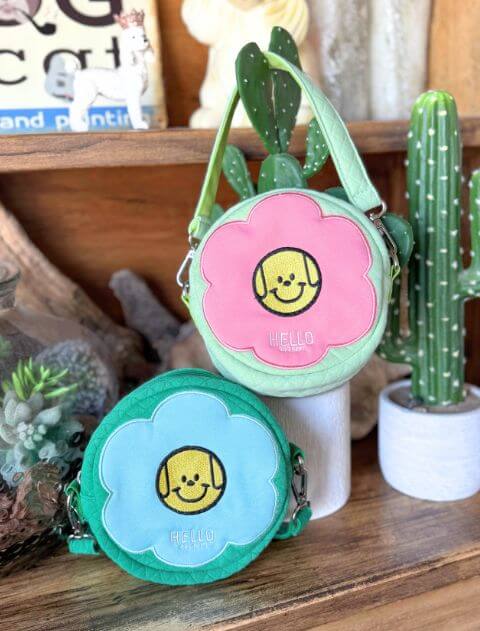 【DOG GOODS】お花のマナーポーチ