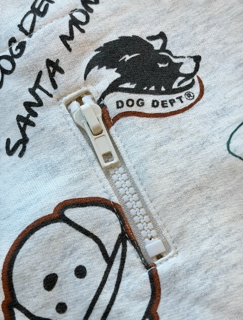 犬服 / ドッグウェア】HELLO.MAX総柄ロゴボタンパーカー / DOG DEPT