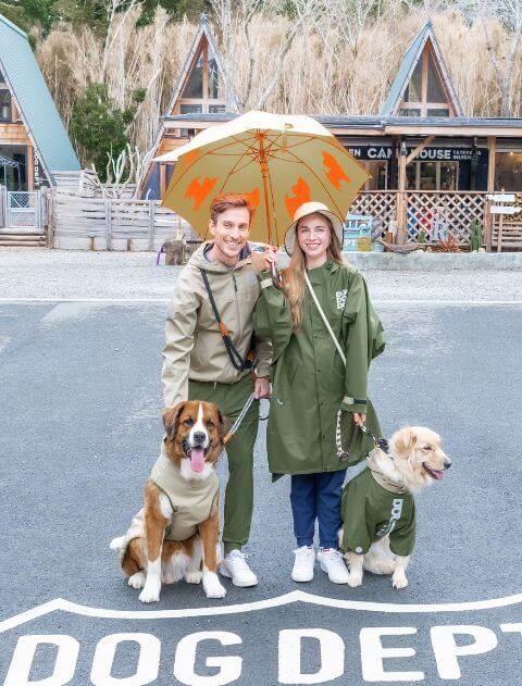 【耐水圧10000mm】撥水足付きレインコート 犬服ブランドのドッグデプト/DOG DEPT