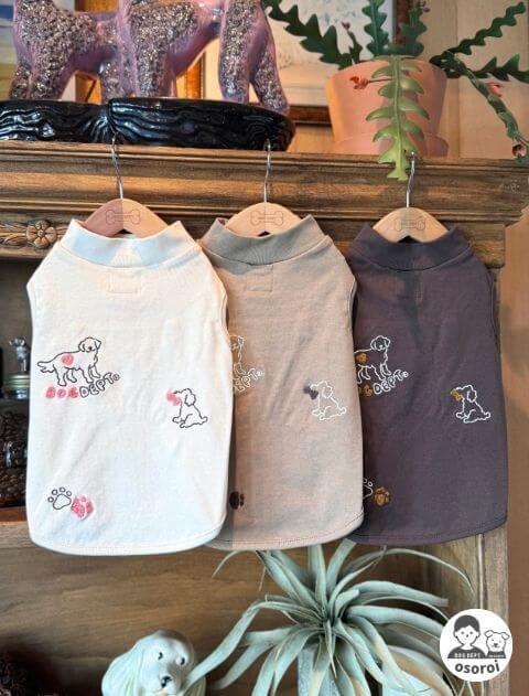 【DOG WEAR】ドッグシルエット刺繍ハイネックノースリーブ