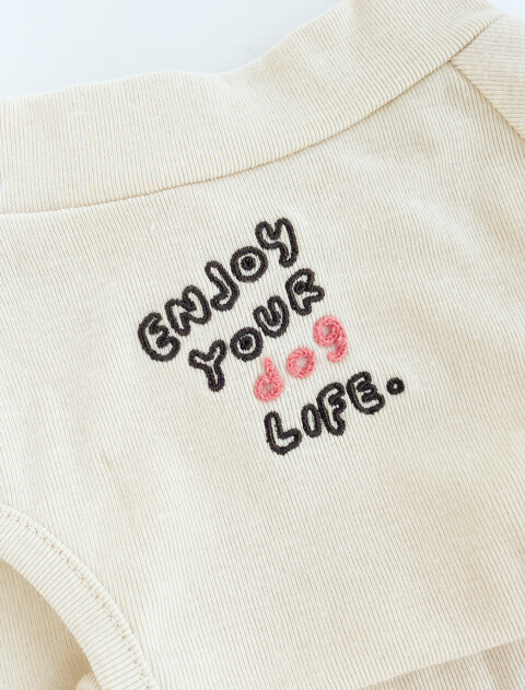 ドッグシルエット刺繍ハイネックノースリーブ      犬服ブランドのドッグデプト/DOG DEPT