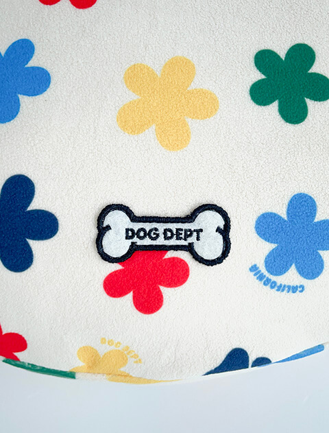 フラワーソフトフリースドッグベッドカバー ブランドのドッグデプト/DOG DEPT