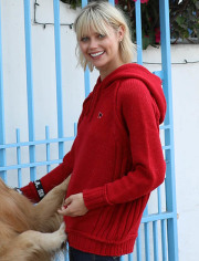 《期間限定アウトレット》【WOMEN】リンキング使いニットパーカー