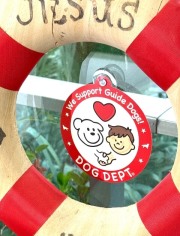 【GOODS】コラボ吸盤ステッカー