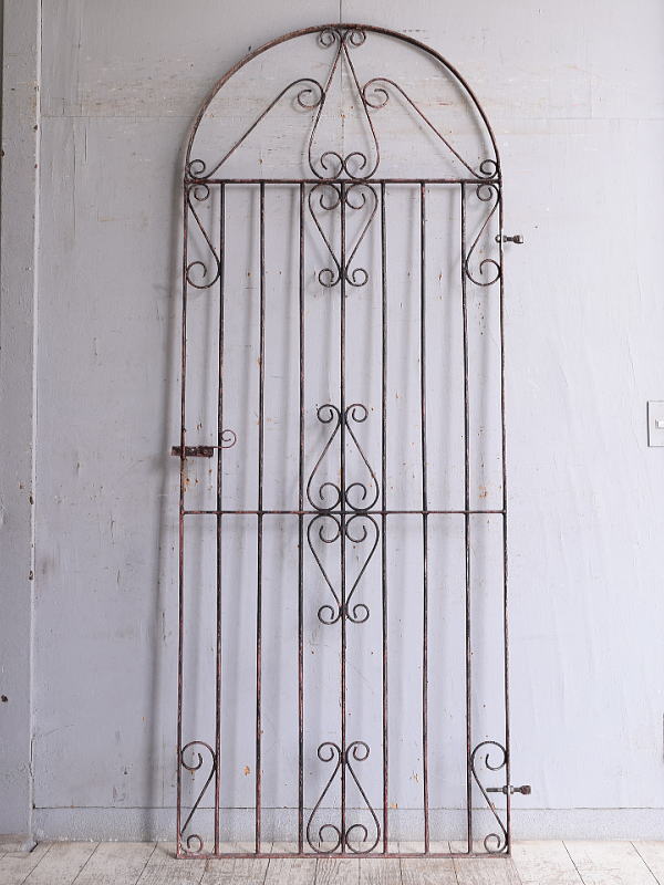 イギリスアンティーク アイアンフェンス ゲート柵 ガーデニング 10841