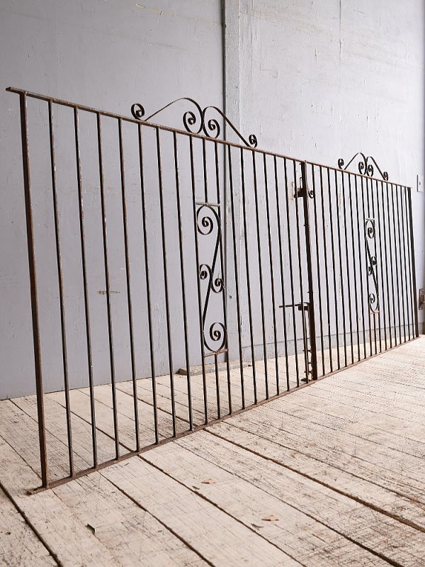 イギリスアンティーク アイアンフェンス ゲート柵 ガーデニング 10