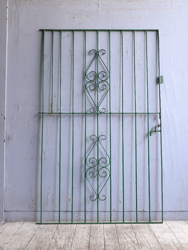 イギリスアンティーク アイアンフェンス ゲート柵 ガーデニング 10848