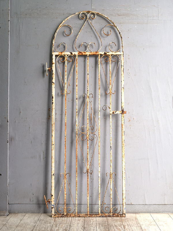 イギリスアンティーク アイアンフェンス ゲート柵 ガーデニング 10855