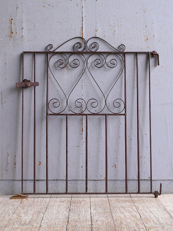 イギリスアンティーク アイアンフェンス ゲート柵 ガーデニング 10956
