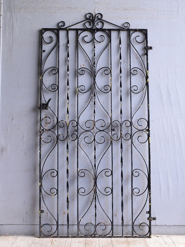 イギリスアンティーク アイアンフェンス ゲート柵 ガーデニング 10964