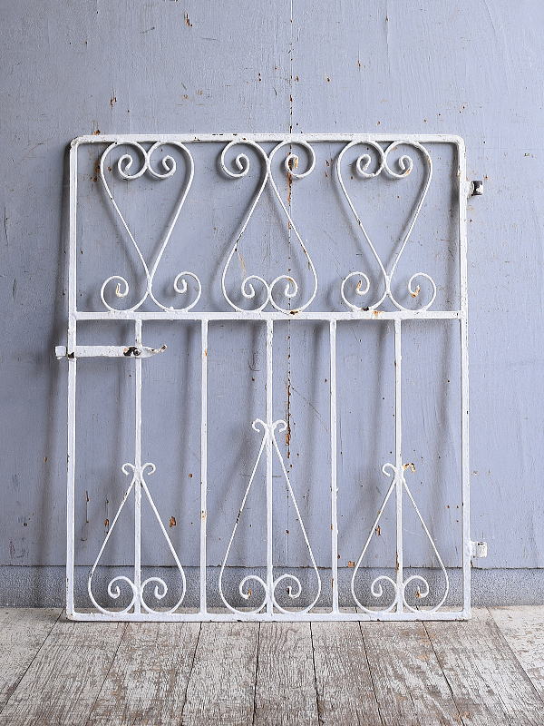 イギリスアンティーク アイアンフェンス ゲート柵 ガーデニング 11073