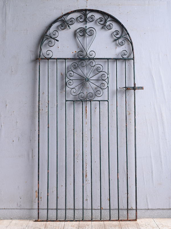 イギリスアンティーク アイアンフェンス ゲート柵 ガーデニング 11209