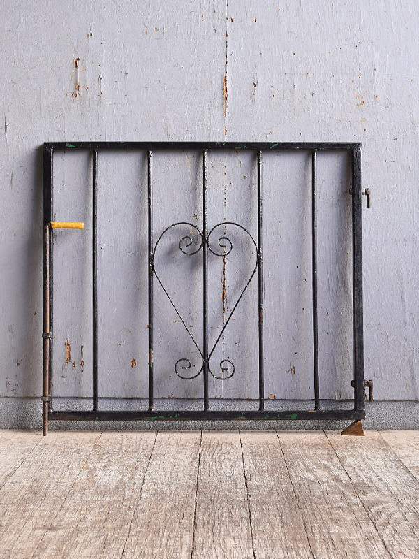 イギリスアンティーク アイアンフェンス ゲート柵 ガーデニング 11220