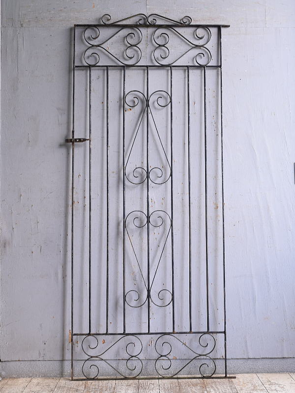 イギリスアンティーク アイアンフェンス ゲート柵 ガーデニング 11495