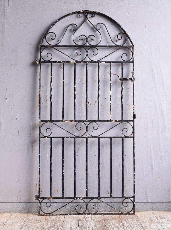 イギリスアンティーク アイアンフェンス ゲート柵 ガーデニング 11531