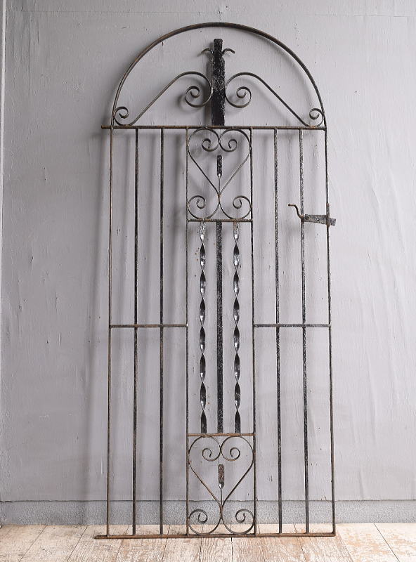 イギリスアンティーク アイアンフェンス ゲート柵 ガーデニング 11703