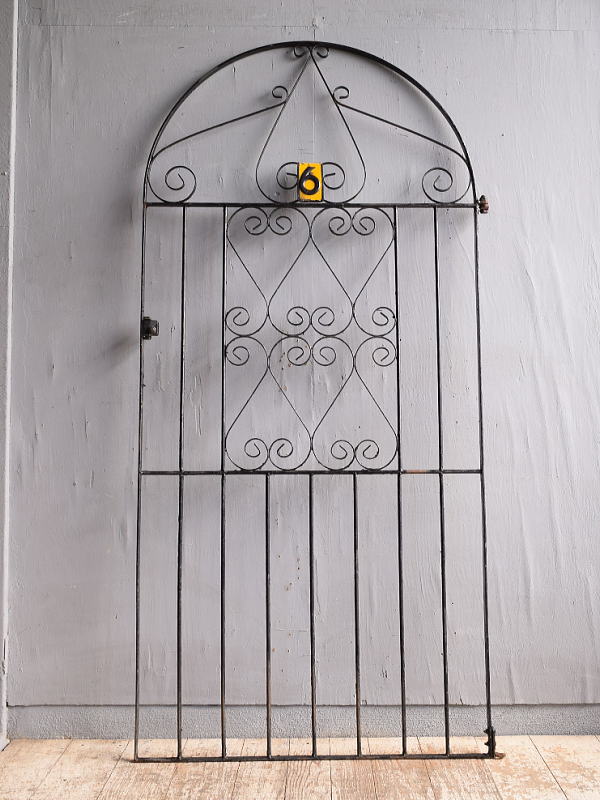 イギリスアンティーク アイアンフェンス ゲート柵 ガーデニング 11917