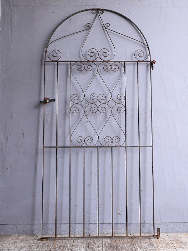 イギリスアンティーク アイアンフェンス ゲート柵 ガーデニング 12195