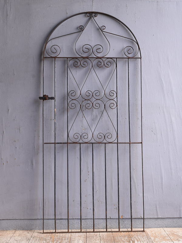 イギリスアンティーク アイアンフェンス ゲート柵 ガーデニング 12352