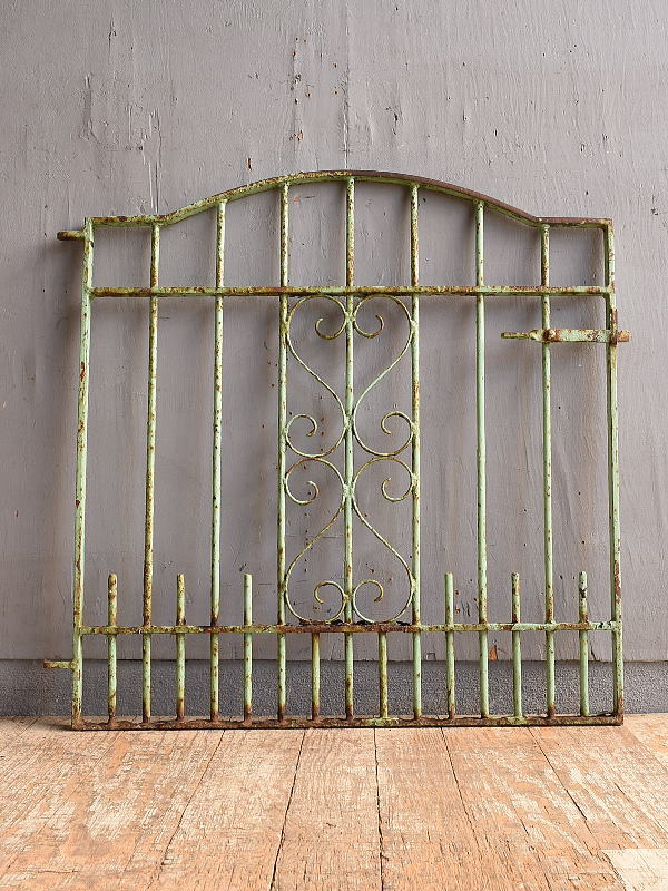 イギリスアンティーク アイアンフェンス ゲート柵 ガーデニング 12500