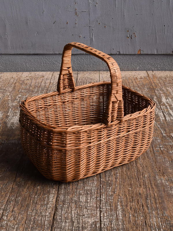 イギリス アンティーク バスケット　籐かご　ガーデニング 12691