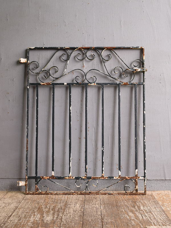 イギリスアンティーク アイアンフェンス ゲート柵 ガーデニング 12756