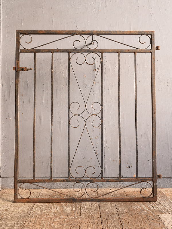 イギリスアンティーク アイアンフェンス ゲート柵 ガーデニング 12794