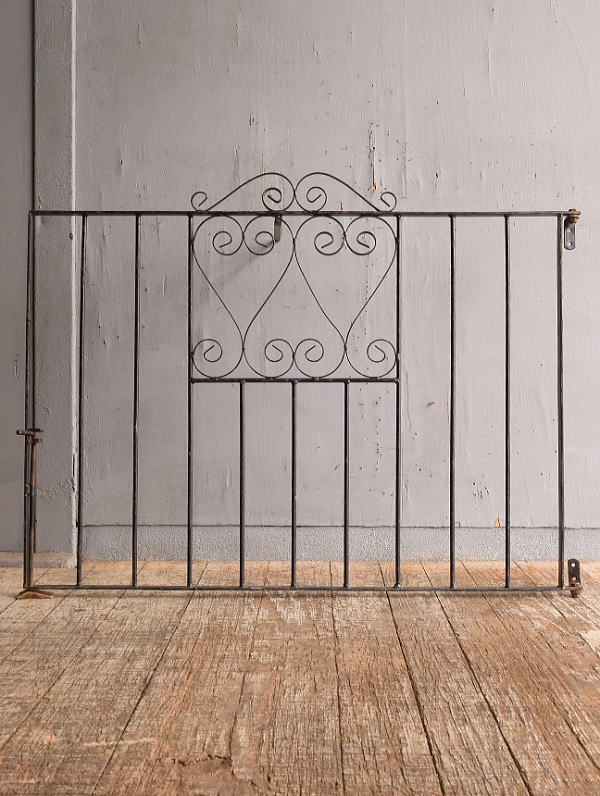 イギリスアンティーク アイアンフェンス ゲート柵 ガーデニング 12866