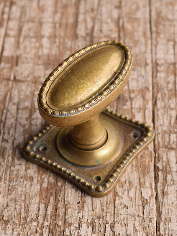 イギリス アンティーク 真鍮製 ドアノブ 建具金物 握り玉 1