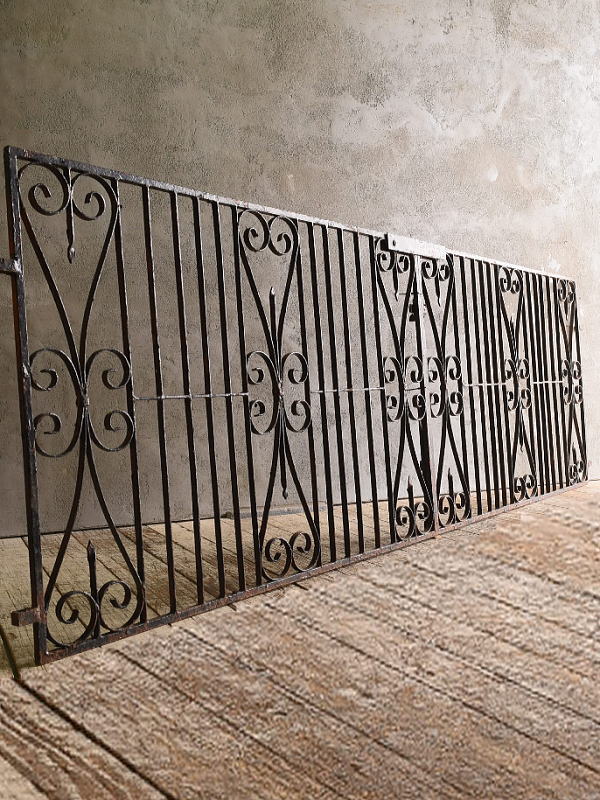 イギリスアンティーク アイアンフェンス ゲート柵 ガーデニング 13110